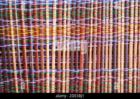 Yakan Weberei und Tuch im Yakan Weaving House in Basilan, Philippinen Stockfoto