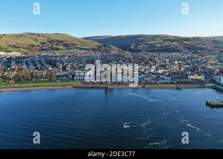 Luftdrohnenaufnahme von Largs, North Ayrshire Stockfoto