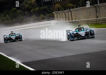 88 Blomqvist Tom (gbr), Nio 333 FE Team, Nio 333 FE 001, Action 08 Turvey Oliver (gbr), Nio 333 FE Team, Nio 333 FE 001, Action beim Valencia Vorsaison Test für die ABB FIA Formel E Weltmeisterschaft 2020-21, auf dem Ricardo Tormo Circuit, Vom 28. November bis 1. Dezember 2020 in Valencia, Spanien - Photo Germain Hazard / DPPI / LM Stockfoto