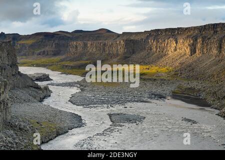 Canyon des Jokulsa ein Fjollum bei Dettifoss, Nordisland Stockfoto