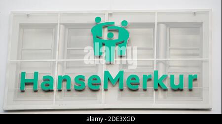 Hamburg, Deutschland. November 2020. Das Logo der HanseMerkur Versicherungsgruppe. Quelle: Daniel Reinhardt/dpa/Alamy Live News Stockfoto