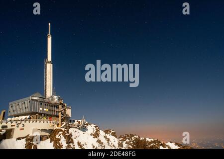 Das Observatorium der Pic Du Midi De Bigorre, Hautes-Pyrenäen, Midi-Pyrenäen, Frankreich Stockfoto