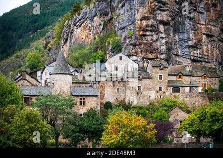 La Malene Dorf in Gorges du Tarn. UNESCO-Weltkulturerbe. Grands Causses Regional Natural Park. Lozere. Okzitanien. Frankreich. Stockfoto