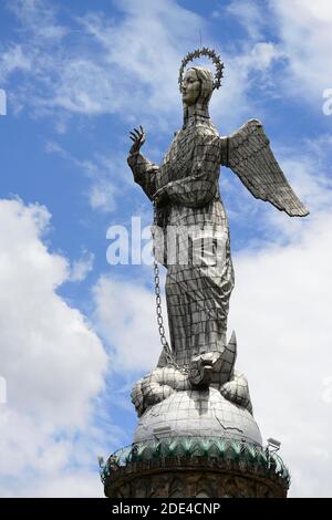 Statue der Jungfrau Maria Virgen del Panecillo im Mirador de Panecillo, Quito, Provinz Pichincha, Ecuador Stockfoto