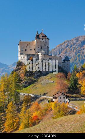 Schloss Tarasp, Graubünden, Schweiz Stockfoto