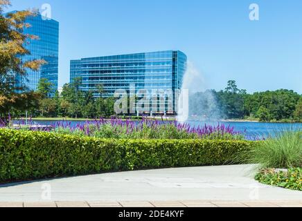 Hughes Landing Mixed-use-gehobene Entwicklung in den Woodlands, Texas. Stockfoto