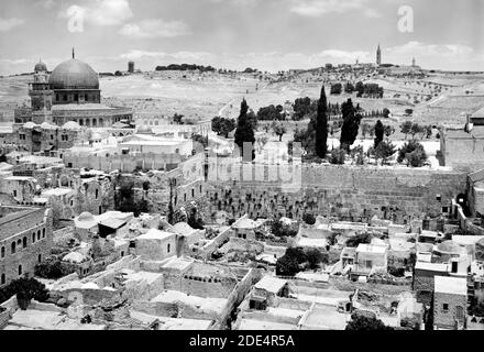 Geschichte des Nahen Ostens - Tempelbereich Moschee von Omar [dh Kuppel des Felsens] und Jerusalem Stockfoto