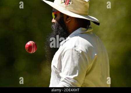 November 2020. Benalla Bushrangers A Reserves nehmen die Wangaratta Rovers im Benalla Gardens Oval in Anspruch. Stockfoto