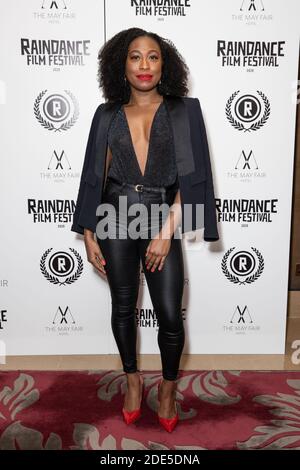 Gäste besuchen die Gala UK Premiere von „Stardust“ ‘Sdem May Fair Hotel in London mit: Stephanie Levi John wo: London, Großbritannien Wann: 28 Okt 2020 Kredit: Phil Lewis/WENN Stockfoto