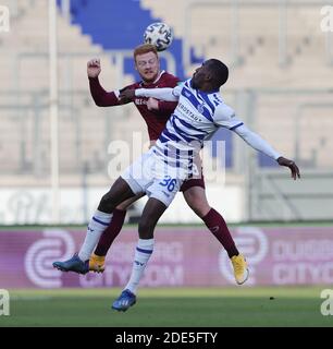 Stadt Duisburg, Deutschland. 29. Nov, 2020. firo: 29.11.2020 Fußball, 3. Bundesliga, 2020/2021 Saison, MSV Duisburg - Dynamo Dresden GEGEN KAMAVUAKA, MSV rechts Quelle: dpa/Alamy Live News Stockfoto