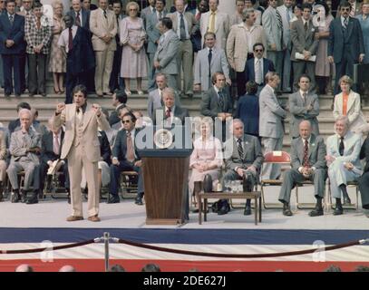 Jimmy Carter hält eine Rede in New York City bei einer Gesetzesunterzeichnung für den New York City Loan Guarantee Act von 1978. Ca. 08/09/1978 Stockfoto