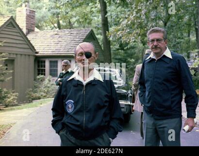 "Mosche Dayan, israelischer Außenminister mit Ezer Weizman, israelischer Verteidigungsminister, in Camp David. Ca. 09/14/1978' Stockfoto