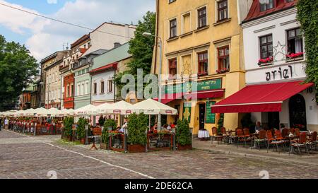 Krakau, Polen - 29. Juli 2018: Ariel Cafe, Restaurant und Galerie auf dem Platz der Szeroka Straße in Kazimierz, Jüdisches Viertel, Krakau, Polen Stockfoto