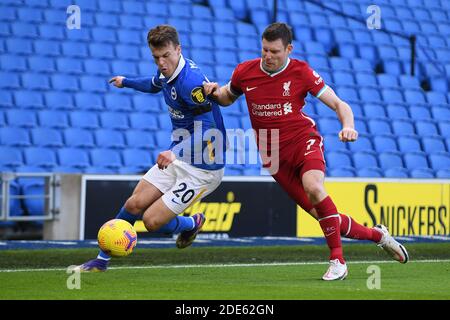Solly March of Brighton & Hove Albion and James Milner of Liverpool - Brighton & Hove Albion gegen Liverpool, Premier League, Amex Stadium, Brighton, Großbritannien - 28. November 2020 nur zur redaktionellen Verwendung - es gelten die DataCo-Einschränkungen Stockfoto