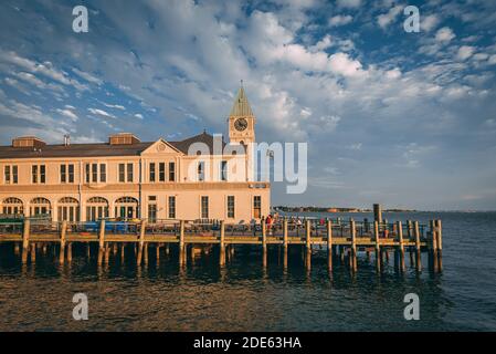 Pier A Harbor House, im Finanzviertel, Manhattan, New York City Stockfoto