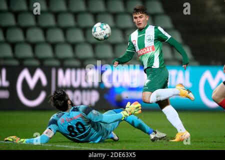 Lommels Manfred Alonso Ugalde Arce erzielte am Sonntag, den 29. November 2020 in Lommel, bei einem Fußballspiel zwischen Lommel SK und RWDM das Tor 2-0 Stockfoto