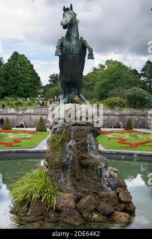 Pegasus-Brunnen Im Mirabellgarten Salzburg Österreich Stockfoto