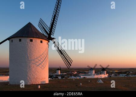 Traditionelle Windmühlen in Campo de Criptana, Ciudad Real, Spanien Stockfoto