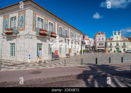 CASCAIS, Portugal - 30. APRIL 2018: Seaside Stadtbild von Cascais city im Sommer Tag. Gemeinde Cascais, Portugal. Stockfoto
