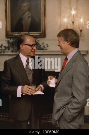 Der israelische Premierminister Menahem Begin und Jimmy Carter Ca. 19. Juli 1977 Stockfoto