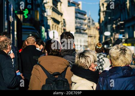 Reims Frankreich 28. November 2020 Journalisten über die Reise von Jean Castex und Bruno Lemaire, Premierminister und Minister für Wirtschaft, die an der teilgenommen Stockfoto