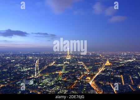 Blick über Paris von der Tour Montparnasse Stockfoto