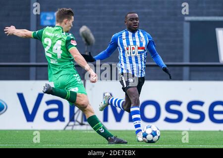 EINDHOVEN, NIEDERLANDE - NOVEMBER 29: Alef Joao vom FC Eindhoven beim niederländischen Keukenkampioendivisie-Spiel zwischen FC Eindhoven und De Graafschap at Stockfoto