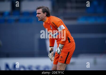 EINDHOVEN, NIEDERLANDE - NOVEMBER 29: Torwart Ruud Swinkels vom FC Eindhoven beim niederländischen Keukenkampioendivisie-Spiel zwischen FC Eindhoven und D Stockfoto