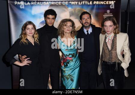 Eva Ionesco, Lukas Ionesco, Galatea Bellugi, Melvil Poupaud bei der Une Jeunesse Doree Premiere in Paris, Frankreich am 7. Januar 2019. Foto von Alain Apaydin/ABACAPRESS.COM Stockfoto