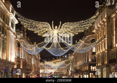 Weihnachten, Lichter, 2020 der Geist von Weihnachten Schwimmender Engel Festliche Periode Glow Regent Street. West End, Westminster, London, W1B Stockfoto