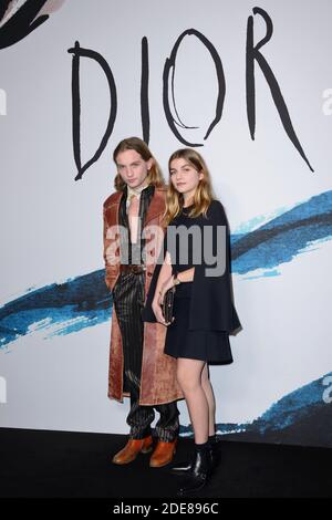 Lukas Ionesco und Gast bei der Dior Homme Menswear Herbst/Winter 2019-2020 Show im Rahmen der Paris Fashion Week in Paris, Frankreich am 18. Januar 2019. Foto von Aurore Marechal/ABACAPRESS.COM Stockfoto