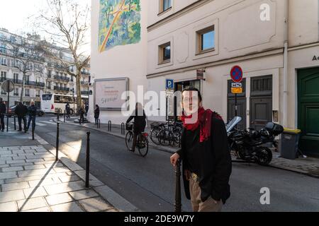 Jean Marie Havan Künstler, der die Wand gemalt, Anne Hidalgo, Bürgermeister von Paris, wie enthüllt ein Wandfresko aus einem Kunstwerk des Künstlers Jean-Jacques Sempe in Anwesenheit des Künstlers, Jacques Aidenbaum, Bürgermeister des 3. Bezirks, Jean Jacques Decaux, vorsitzender von JC Decaux und François Morel Schauspieler und Regisseur an der Kreuzung von Boulevard des Filles du Calvaire und Rue Froissard, 3. Bezirk von Paris, Frankreich, 16. Februar 2019. Foto von Daniel Derajinski/ABACAPRESS.COM Stockfoto