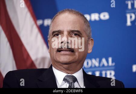 Der ehemalige Generalstaatsanwalt Eric Holder diskutiert am Montag, den 26. März 2019, im National Press Club die Neuaufteilung (gerrymandering). Foto von Olivier Douliery/ABACAPRESS.COM Stockfoto