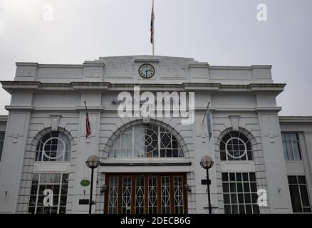 Flughafenhaus In Purley Way, Croydon, Surrey Stockfoto