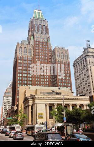 BALTIMORE, USA - 12. JUNI 2013: Bank von Amerika außen Blick in Baltimore, Maryland. Berühmten Art déco-Gebäude stammt aus dem Jahre 1924. Stockfoto