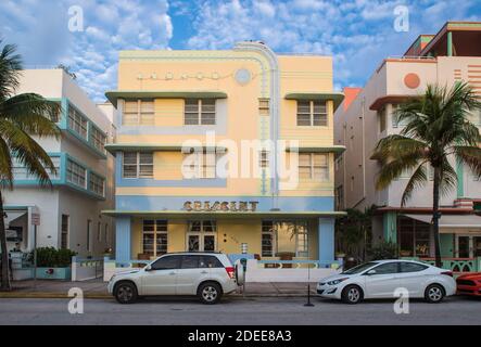 USA, Miami, Miami Beach, South Beach, Ocean Drive, Crescent Hotel Stockfoto