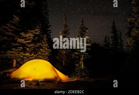 WA17700-00..... WASHINGTON - Campingplatz im Goat Lakes Basin nördlich von Holman Pass auf dem Pacific Crest Trail, Trail #2000, in der Pasayten Wilderness, GIF Stockfoto