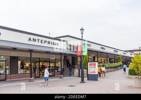 Einkaufsviertel in den Toki Premium Outlets in Gifu, Japan Stockfoto