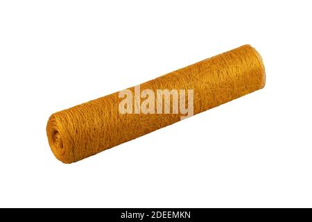 Abaca-Qualität. Handgefertigtes Abaca-Kunstfaserblech. Abaca Scrunch Netzrolle. Dies kann für Blumenarrangements und Dekorationen, DIY Handwerk und proj verwendet werden Stockfoto