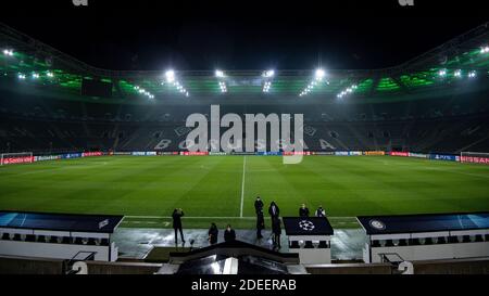 30. November 2020, Nordrhein-Westfalen, Mönchengladbach: Fußball: Champions League, vor dem Spiel Borussia Mönchengladbach - Inter Mailand. Der Borussia Park. Foto: Marius Becker/dpa Stockfoto
