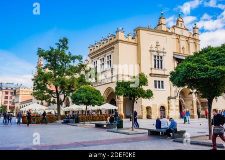 Kraków Tuchhalle. Hauptmarkt. Krakau, Kreis Kraków, Woiwodschaft Kleinpolen, Polen, Europa Stockfoto