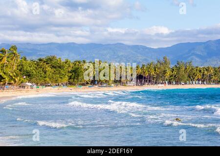 Surfen in Mati, Davao Oriental, Philippinen Stockfoto