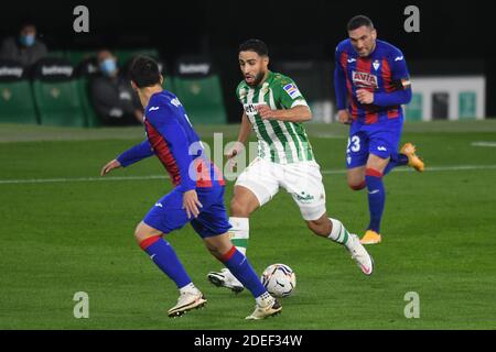 Sevilla, 30/11/2020. Primera Division Spanische Liga. Liga. Benito-Villamarín-Stadion. Real Betis - SD Eibar. Nabil Fekir (Real Betis) während des Spiels. Fotograf: Juan José Úbeda/PROSHOTS. Kredit: Pro Shots/Alamy Live Nachrichten Stockfoto