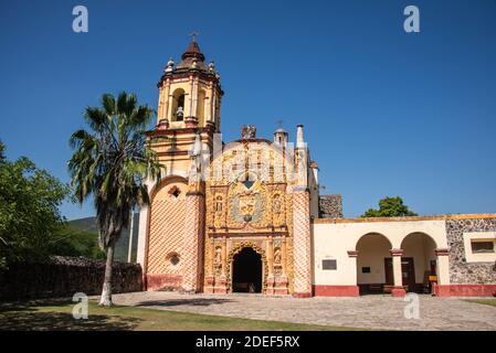 Die Franziskanermission Misión San Miguel Concá in den Bergen der Sierra Gorda, Queretaro, Mexiko Stockfoto