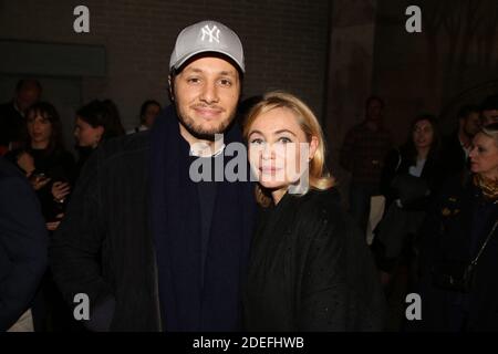 Vianney und Emmanuelle Beart bei der Buchpräsentation von Alejandro G. Roemmers 'Le Retour du Jeune Prince' am 10. April 2019 im Atelier des Lumieres in Paris, Frankreich. Foto von Jerome Domine/ABACAPRESS.COM Stockfoto