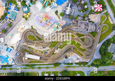 Luftaufnahme des Great Bear Roller Coaster, Hersheypark Amusement Park, Hershey, PA, USA Stockfoto