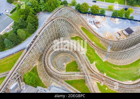 Luftaufnahme des Great Bear Roller Coaster, Hersheypark Amusement Park, Hershey, PA, USA Stockfoto