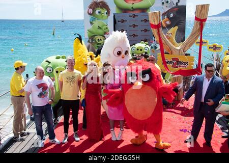 Sergey Burunov, Enzo Knol, Irma Knol, Sonia Plakidyuk und Josh Gad beim Angry Birds 2 Photocall während des 72. Internationalen Filmfestivals in Cannes, Frankreich am 13. Mai 2019. Foto von Aurore Marechal/ABACAPRESS.COM Stockfoto