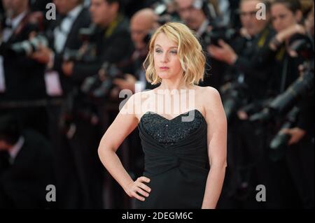 Ludivine Sagnier kommt auf dem roten Teppich der Vorführung "Les Miserables" an, die am 15. Mai 2019 im Palais des Festivals in Cannes, Frankreich, im Rahmen des 72. Filmfestivals von Cannes stattfand. Foto von Nicolas Genin/ABACAPRESS.COM Stockfoto