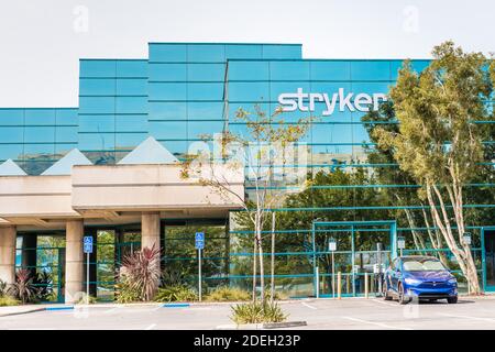 Sep 17, 2020 Fremont / CA / USA - Stryker Corporation Hauptsitz im Silicon Valley; Stryker Corporation ist ein US-amerikanischer multinationaler Medizintechniker Stockfoto